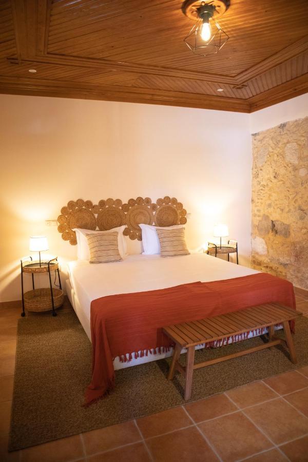 O Pombal Bed & Breakfast อัลกาเนนา ภายนอก รูปภาพ