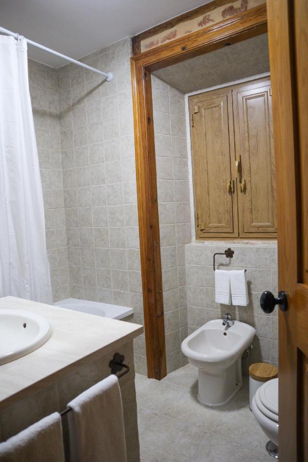 O Pombal Bed & Breakfast อัลกาเนนา ภายนอก รูปภาพ