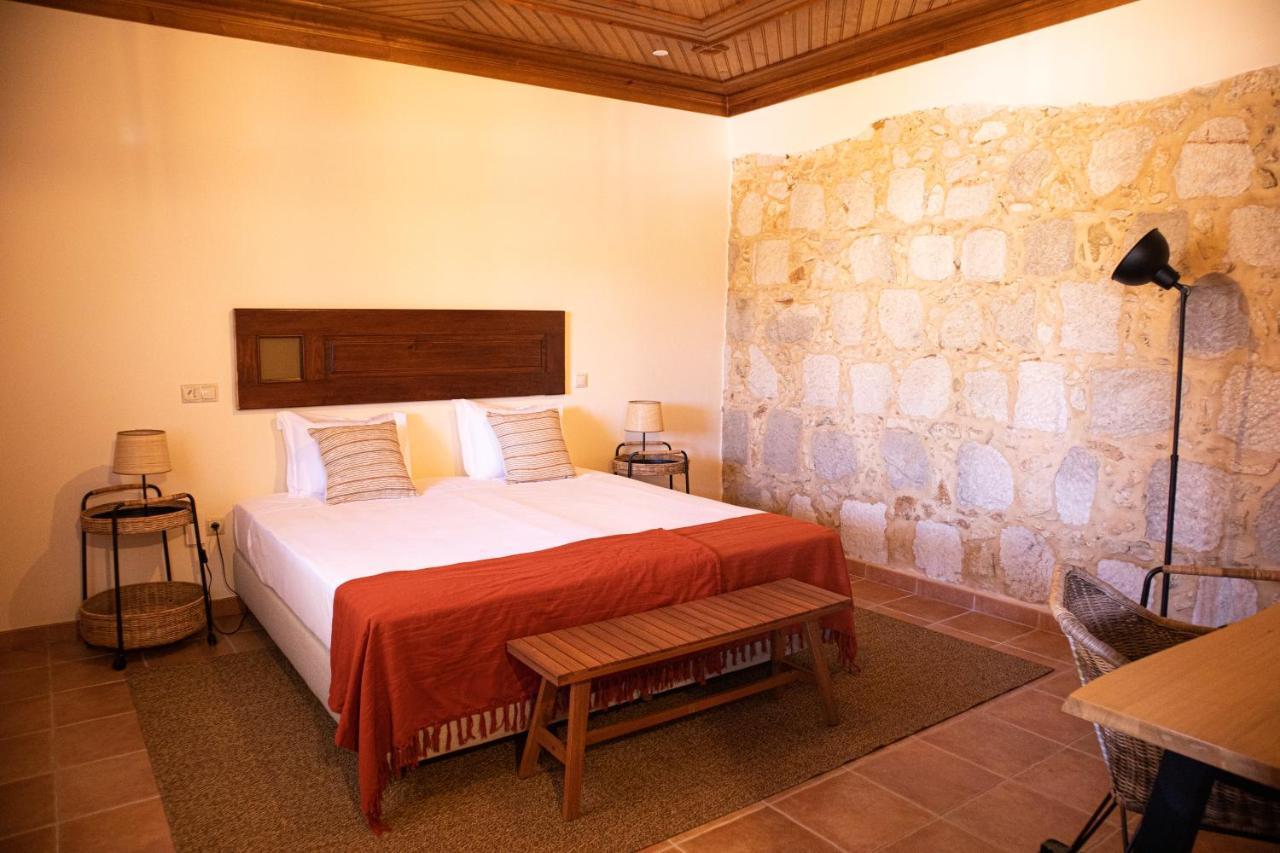 O Pombal Bed & Breakfast อัลกาเนนา ภายนอก รูปภาพ