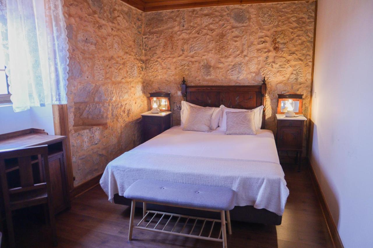 O Pombal Bed & Breakfast อัลกาเนนา ภายนอก รูปภาพ