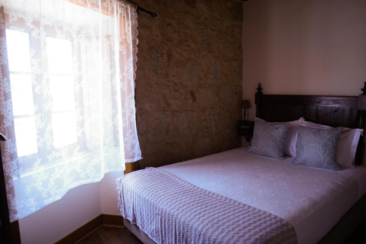 O Pombal Bed & Breakfast อัลกาเนนา ภายนอก รูปภาพ